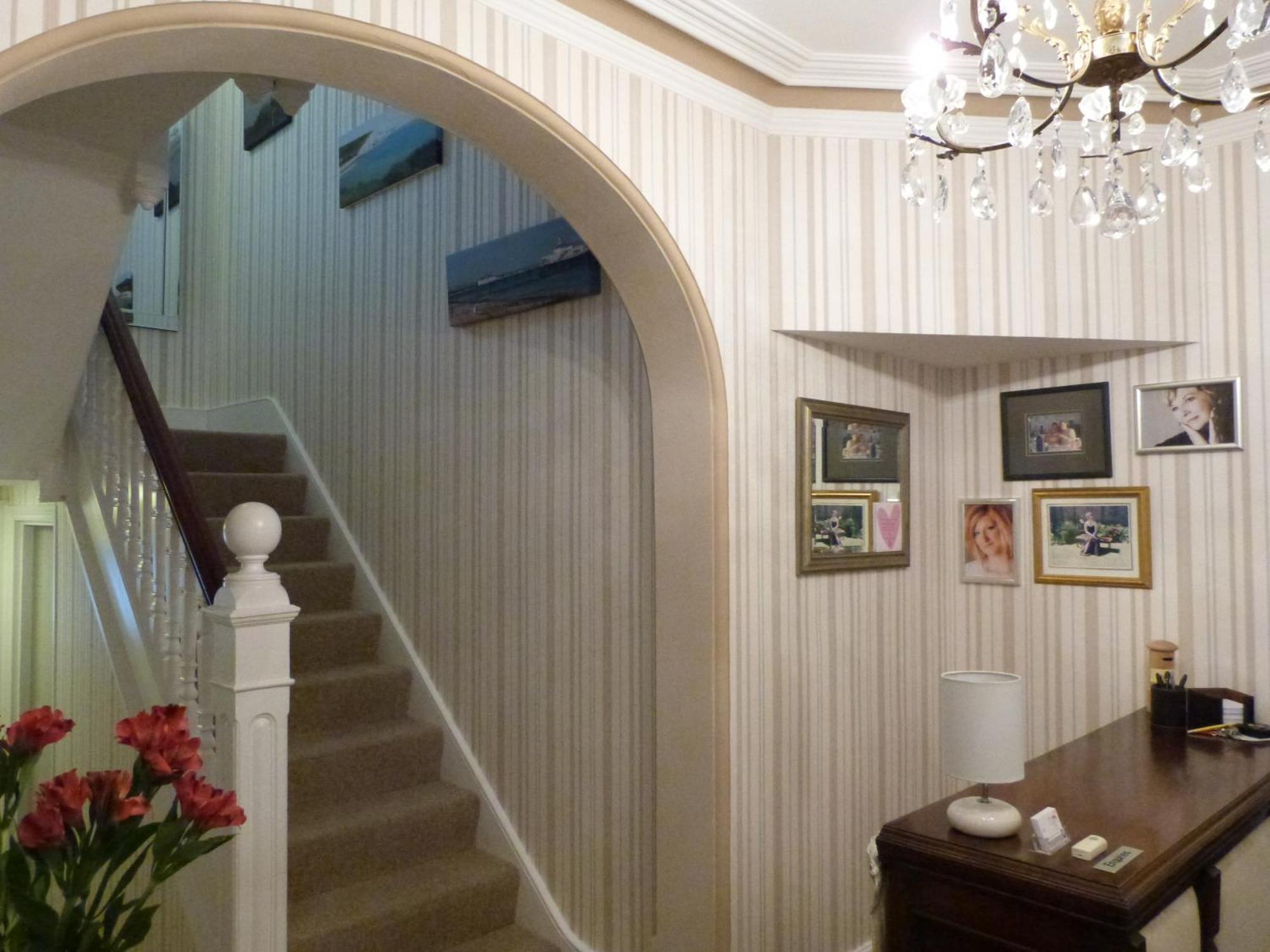 The Cherry Tree Guest House Істборн Екстер'єр фото