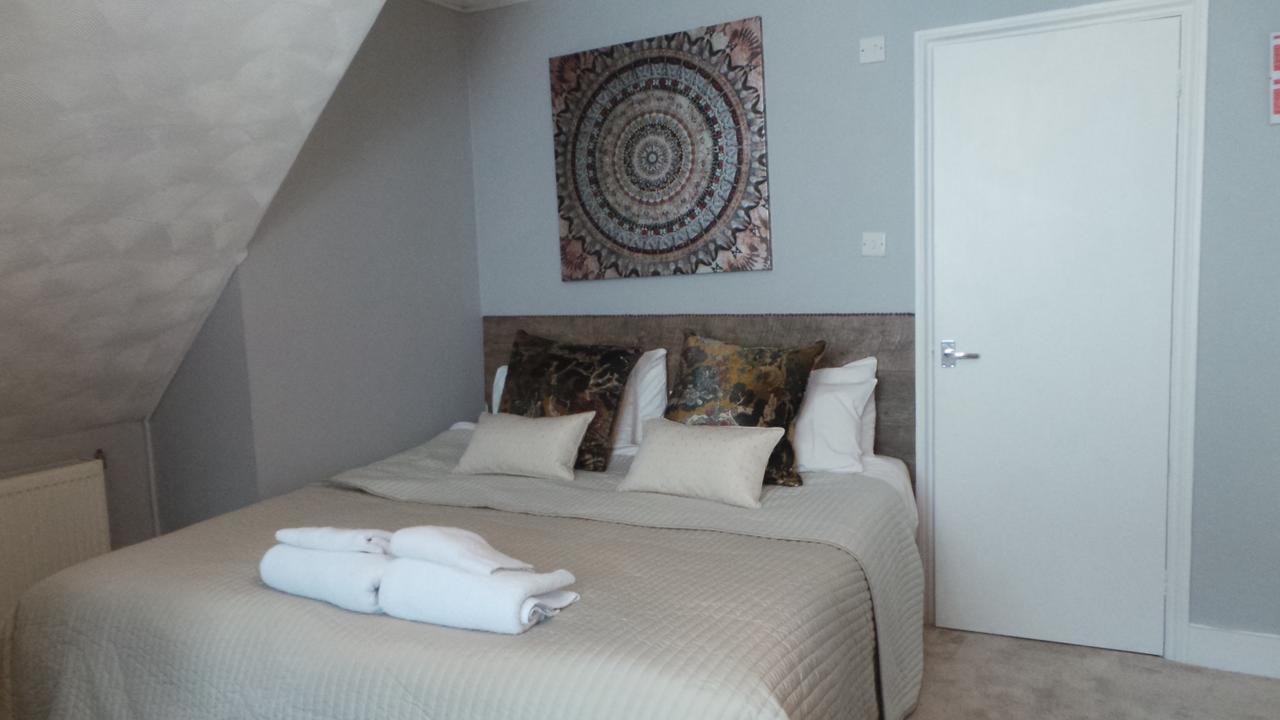 The Cherry Tree Guest House Істборн Екстер'єр фото