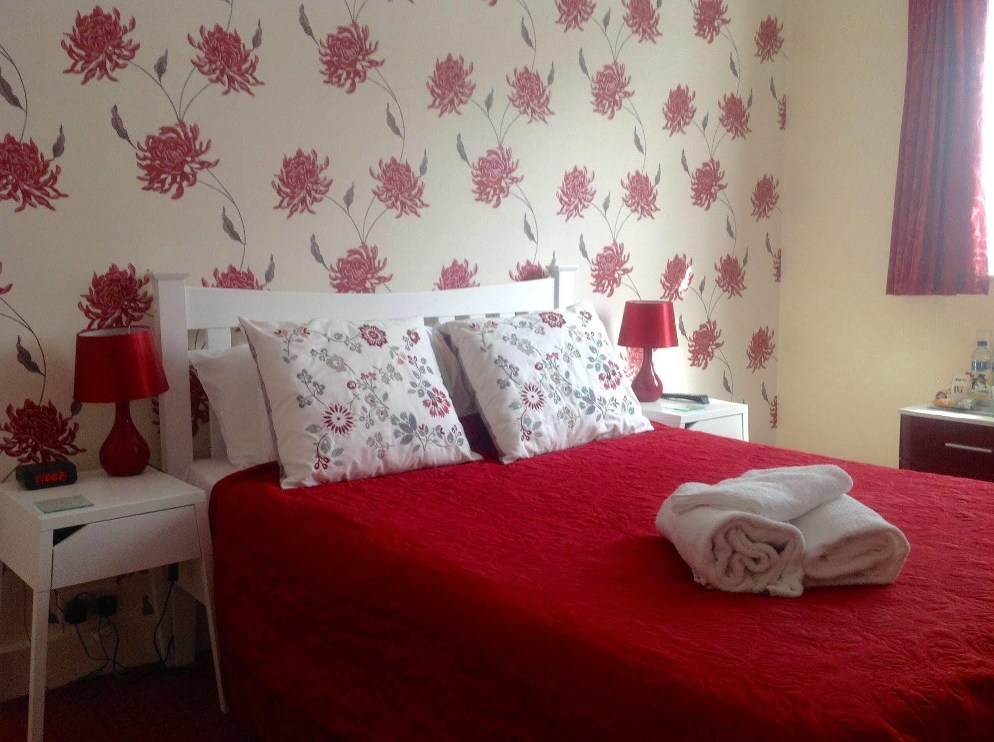 The Cherry Tree Guest House Істборн Екстер'єр фото